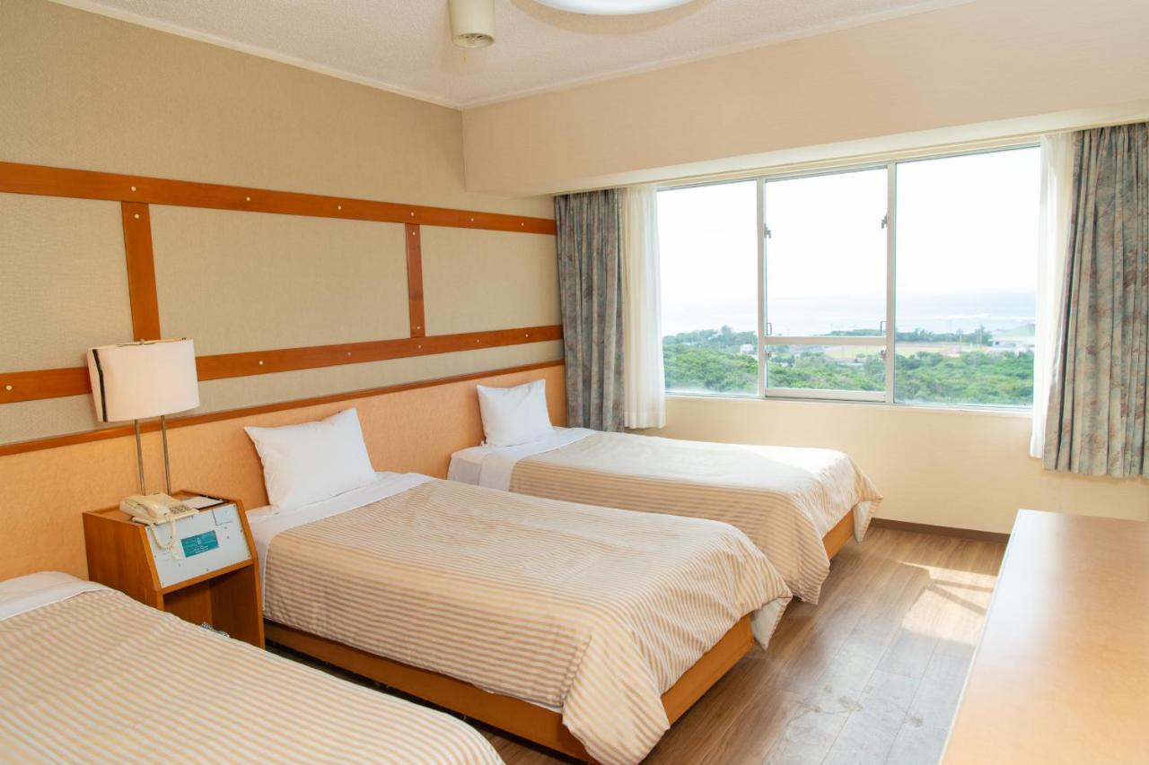 Motobu Green Park And Golf Course Ngoại thất bức ảnh