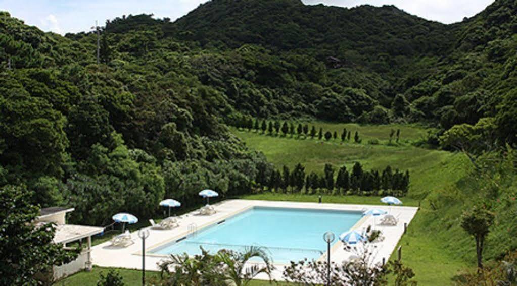 Motobu Green Park And Golf Course Ngoại thất bức ảnh